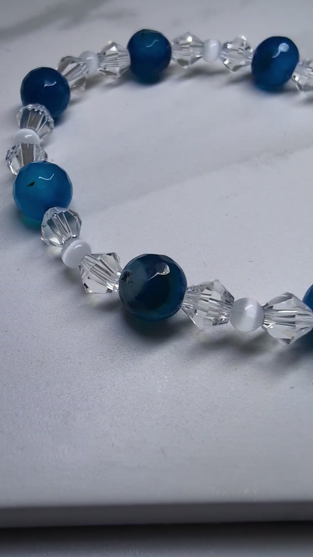 Blue Agate Tiger's Eye Crystal Bracelet