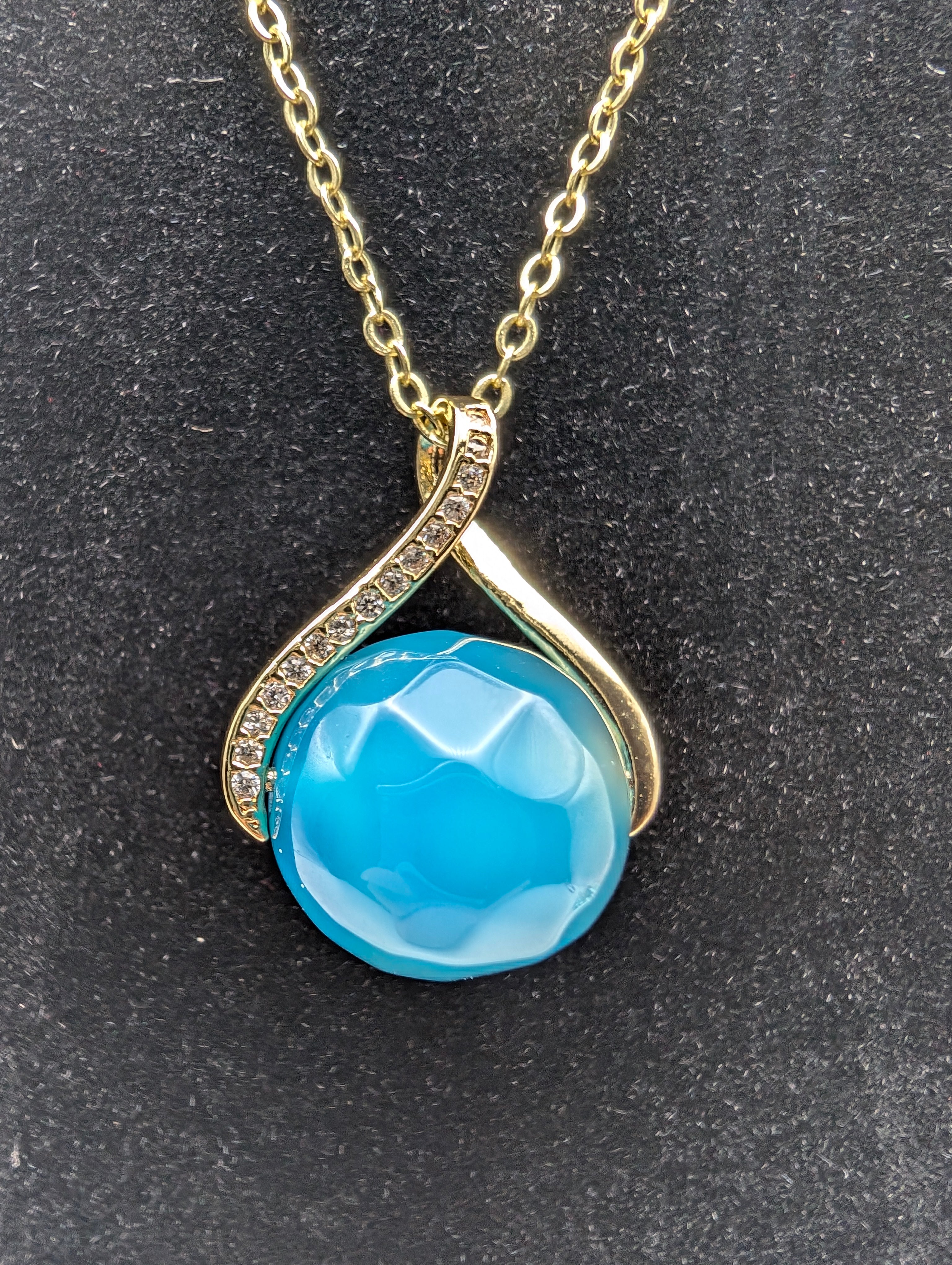 Gold Blue Agate Necklace